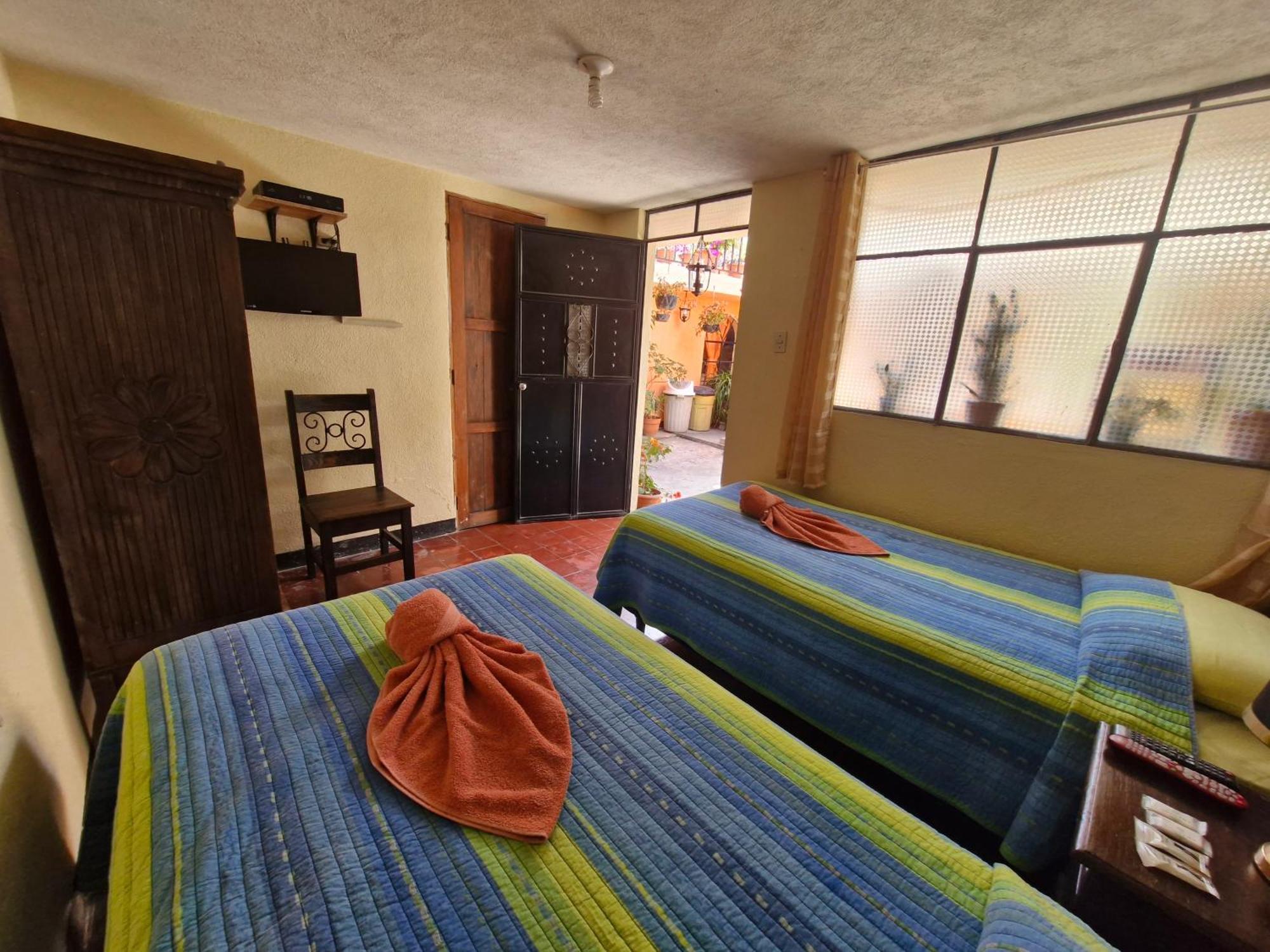 Hospedaje El Viajero Antigua Lli Экстерьер фото